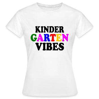 kindergarten vibes - T-shirt Femme - blanc - Devant - AI Model Female 172 dark (172cm)