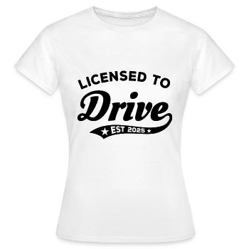 Permis de conduire - Permis de conduire 2025 réussi - T-shirt Femme - blanc - Devant - AI Model Female 172 dark (172cm)