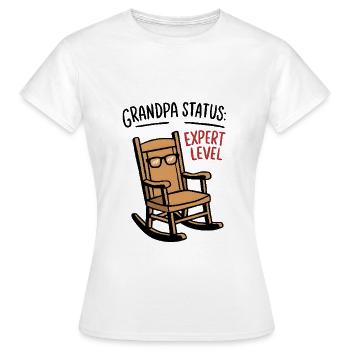Statut de grand-père : Expert - T-shirt Femme - blanc - Devant - AI Model Female 172 dark (172cm)
