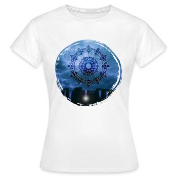 celtic spirit - Frauen T-Shirt - Weiß - Vorne - AI Model Female 172 dark (172cm)