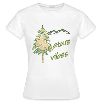 natur 40 tanne und berge e 1 - Frauen T-Shirt - Weiß - Vorne - AI Model Female 172 dark (172cm)