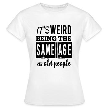 C’est tout ce qui se passe - T-shirt Femme - blanc - Devant - AI Model Female 172 dark (172cm)