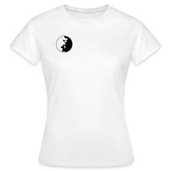 Yin Yang Bears - Frauen T-Shirt - Weiß - Vorne - AI Model Female 172 dark (172cm)