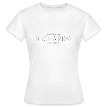 Entdecke Bukarest mit diesem einzigartigen T-Shirt - Frauen T-Shirt - Weiß - Vorne - AI Model Female 172 dark (172cm)