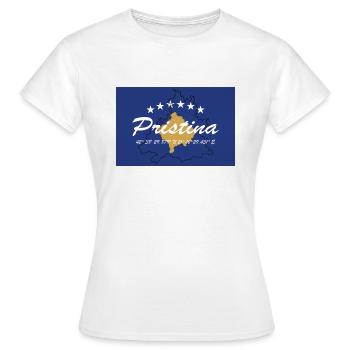Pristina - Hauptstadt mit GPS & Flagge - Frauen T-Shirt - Weiß - Vorne - AI Model Female 172 dark (172cm)