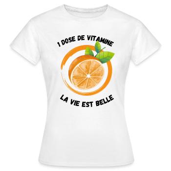 une dose de vitamine pour l' hiver - T-shirt Femme - blanc - Devant - AI Model Female 172 dark (172cm)