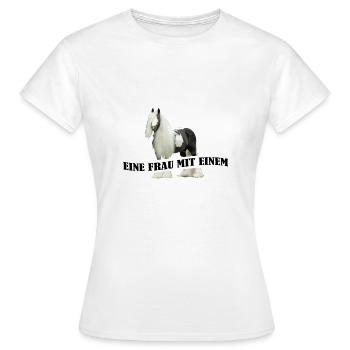 UN Gypsy - Frauen T-Shirt - Weiß - Vorne - AI Model Female 172 dark (172cm)
