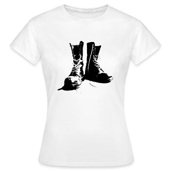 chaussures highheels schoes flipflops boots bottes19 - T-shirt Femme - blanc - Devant - AI Model Female 172 dark (172cm)