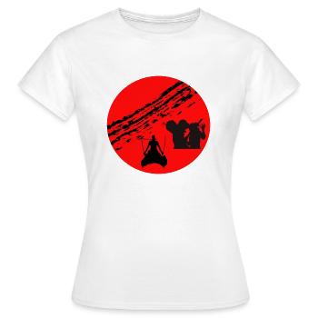 One Piece - Frauen T-Shirt - Weiß - Vorne - AI Model Female 172 dark (172cm)