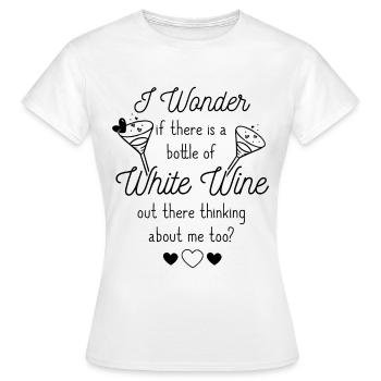 Vin blanc Sauvignon Blanc Vin Buveur de vin - T-shirt Femme - blanc - Devant - AI Model Female 172 dark (172cm)