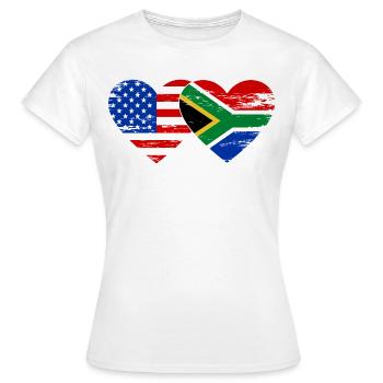 USA Suedafrika Flagge Herzform used - Frauen T-Shirt - Weiß - Vorne - AI Model Female 172 dark (172cm)
