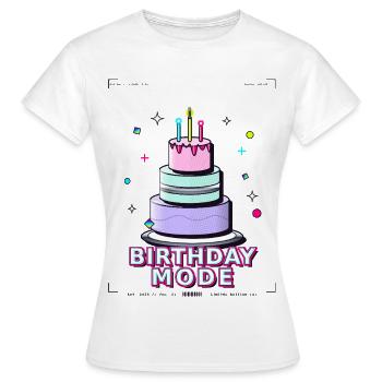 gâteau d’anniversaire anniversaire - T-shirt Femme - blanc - Devant - AI Model Female 172 dark (172cm)