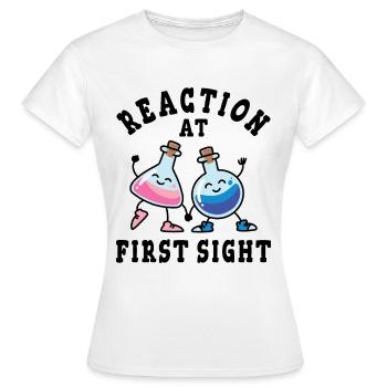 Chemical reaction at first sight - Women's T-Shirt - white - Front - AI Model Female 172 dark (172cm)