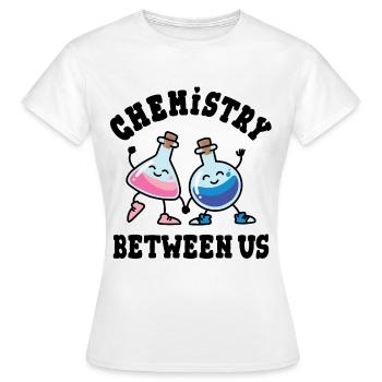 L’alchimie entre nous, des flacons de verre amoureux - T-shirt Femme - blanc - Devant - AI Model Female 172 dark (172cm)