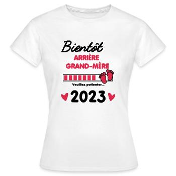 Bientôt Arrière grand-mère 2023 cadeau naissance - T-shirt Femme - blanc - Devant - AI Model Female 172 dark (172cm)