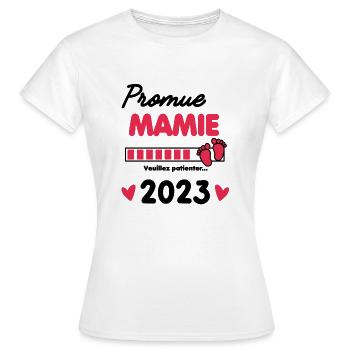 promue Mamie 2023 cadeau future Mamie - T-shirt Femme - blanc - Devant - AI Model Female 172 dark (172cm)