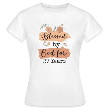 Birthday 29 Gift Quote Funny - Women's T-Shirt - white - Front - AI Model Female 172 dark (172cm)
