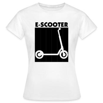 E-Scooter Roller Scooter - T-shirt Femme - blanc - Devant - AI Model Female 172 dark (172cm)
