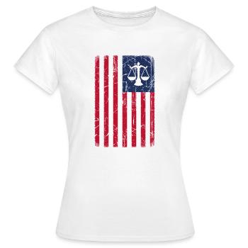 lawyer justice justice usa america flag proudly hei - Women's T-Shirt - white - Front - AI Model Female 172 dark (172cm)