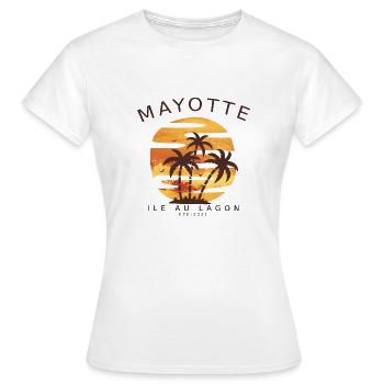 strand mayotte tshirt weiß - Frauen T-Shirt - Weiß - Vorne - AI Model Female 172 dark (172cm)