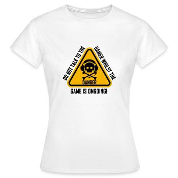 Ne pas déranger les joueurs joueurs - T-shirt Femme - blanc - Devant - AI Model Female 172 dark (172cm)