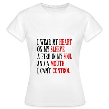 Mon cœur sur ma manche attitude - T-shirt Femme - blanc - Devant - AI Model Female 172 dark (172cm)