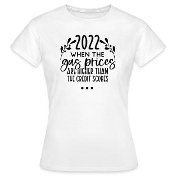 supérieur aux cotes de crédit - T-shirt Femme - blanc - Devant - AI Model Female 172 dark (172cm)