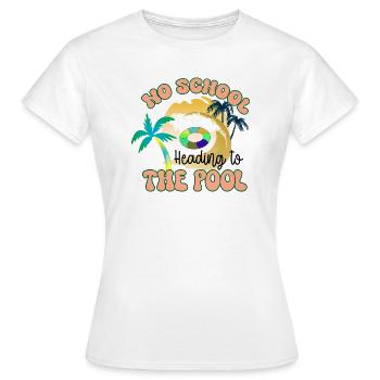 Auf dem Weg zum Pool - Frauen T-Shirt - Weiß - Vorne - AI Model Female 172 dark (172cm)
