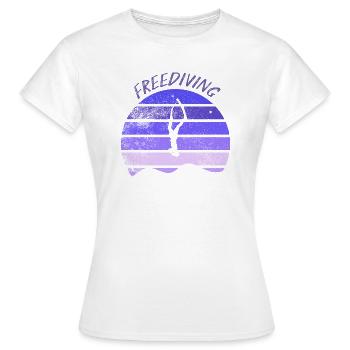 Freediving T-Shirt - Frauen T-Shirt - Weiß - Vorne - AI Model Female 172 dark (172cm)