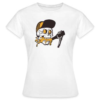 Beer drinking skull - Women's T-Shirt - white - Front - AI Model Female 172 dark (172cm)