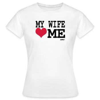 ma femme m'aime par wam - T-shirt Femme - blanc - Devant - AI Model Female 172 dark (172cm)
