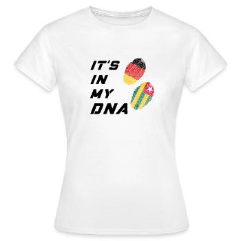 In meiner DNA Deutschland / Togo - Frauen T-Shirt - Weiß - Vorne - AI Model Female 172 dark (172cm)