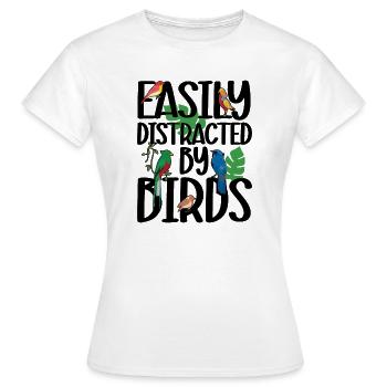 Leicht von Vögeln abgelenkt - Frauen T-Shirt - Weiß - Vorne - AI Model Female 172 dark (172cm)