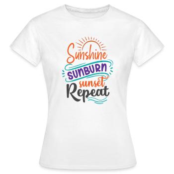 Sonnenschein Sonnenbrand Sonnenuntergang Wiederholung - Frauen T-Shirt - Weiß - Vorne - AI Model Female 172 dark (172cm)