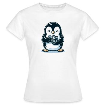 Photographe pingouin : l’aventurier de l’instantané - T-shirt Femme - blanc - Devant - AI Model Female 172 dark (172cm)