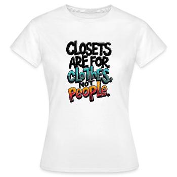LES PLACARDS SONT POUR LES VÊTEMENTS, PAS POUR LES GENS - T-shirt Femme - blanc - Devant - AI Model Female 172 dark (172cm)