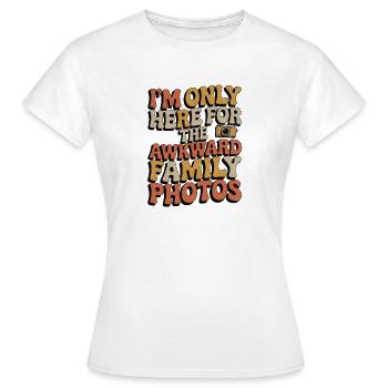 Soirée familiale maladroite - T-shirt Femme - blanc - Devant - AI Model Female 172 dark (172cm)