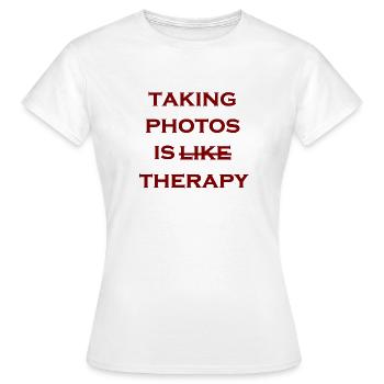 Phototherapie-Rost - Frauen T-Shirt - Weiß - Vorne - AI Model Female 172 dark (172cm)