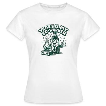 Hefe ist mein Kollege | Brauer Humor - Frauen T-Shirt - Weiß - Vorne - AI Model Female 172 dark (172cm)