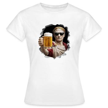  Caesar mit Bier und Sonnenbrille - Frauen T-Shirt - Weiß - Vorne - AI Model Female 172 dark (172cm)