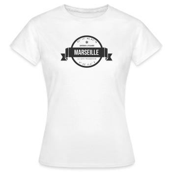 Marseille Apéro Plage Coordonnées - T-shirt Femme - blanc - Devant - AI Model Female 172 dark (172cm)