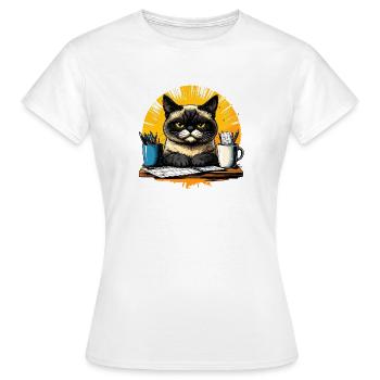 Grimmige Bürokatze am Schreibtisch - Frauen T-Shirt - Weiß - Vorne - AI Model Female 172 dark (172cm)
