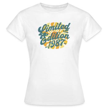 Limited Edition 1987 Geburtstag - Frauen T-Shirt - Weiß - Vorne - AI Model Female 172 dark (172cm)