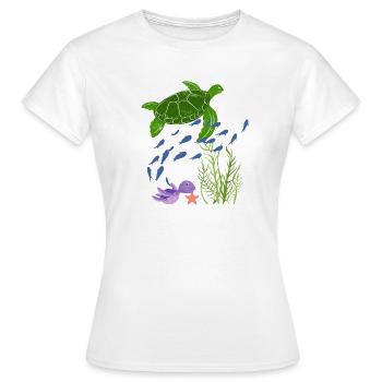 Grüne Meeresschildkröte im Korallenreich - Frauen T-Shirt - Weiß - Vorne - AI Model Female 172 dark (172cm)