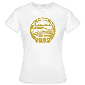 44th Birthday - Classic Musclecar 08/1982 - Women's T-Shirt - white - Front - AI Model Female 172 dark (172cm)