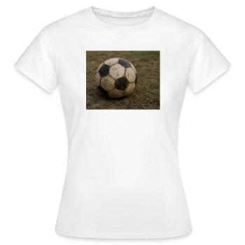 Football on the edge of the field - Women's T-Shirt - white - Front - AI Model Female 172 dark (172cm)