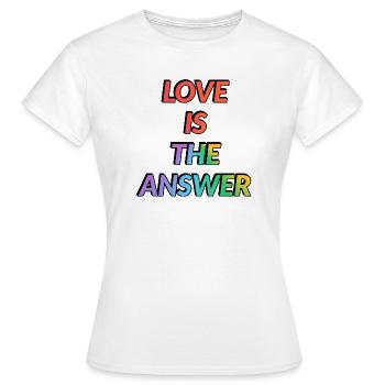 L’amour est la réponse arc-en-ciel : la fierté LGBT - T-shirt Femme - blanc - Devant - AI Model Female 172 dark (172cm)