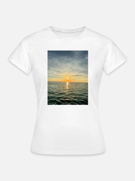 Sonnenuntergang am Meer Abendstimmung - Frauen T-Shirt - Weiß