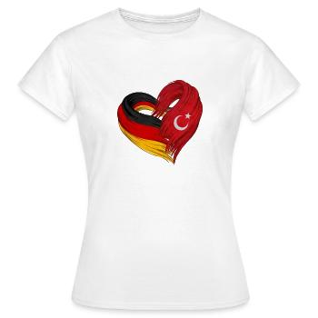 Cœur de l’Allemagne et de la Turquie - T-shirt Femme - blanc - Devant - AI Model Female 172 dark (172cm)