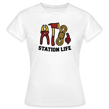 Icône de la brigade des pompiers de la Station Life - T-shirt Femme - blanc - Devant - AI Model Female 172 dark (172cm)
